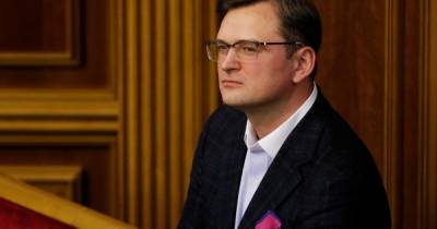Кулеба резко ответил Лаврову, раскритиковавшему Зеленского за обращение к жителям Донбасса