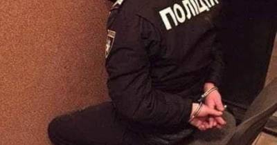 Незаконно задержавшим полковника Олега Золотоношу полицейским грозит до 8 лет тюрьмы