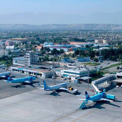 В международный аэропорт Кабула прибыли первые отряды американских военных