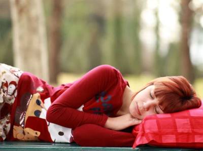 Sleep: Дневной сон не компенсирует ущерб от ночного недосыпа
