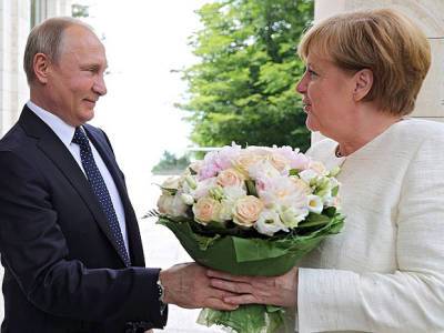 Меркель незадолго до отставки приедет в Москву и обсудит с Путиным «актуальные вопросы»