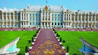 В Царском Селе открыли часть помещений Александровского дворца после реставрации