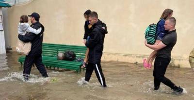 На Кубани эвакуировали более 900 детей из четырёх лагерей из-за подтоплений