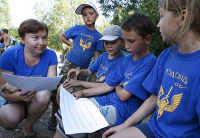 На западе Украины руководство детского лагеря уволили за «Катюшу»...