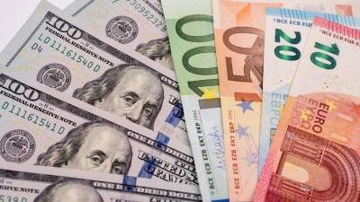 Курс доллара и евро 13 августа: чего ждать