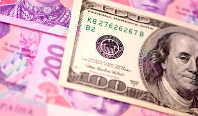 Доллар на межбанке 13 августа снова просел под давлением экспортеров