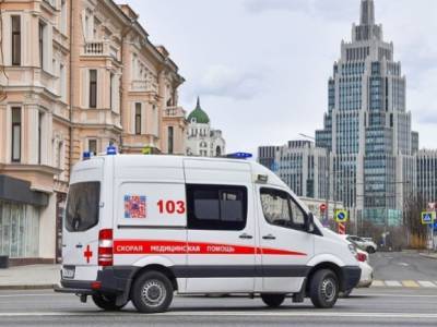 Ребенок пострадал в ДТП с двумя иномарками в Москве