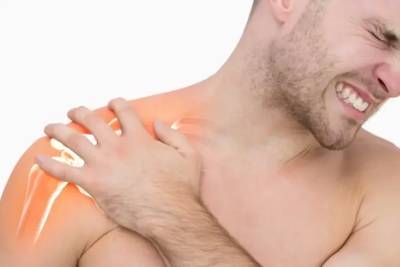 Ученые выяснили что боль в плече по ночам сигнализирует о серьезном заболевании