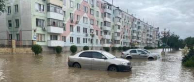 В шести районах Краснодарского края введен режим ЧС из-за сильных ливней