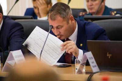 Суд взыскал с полного тёзки сити-менеджера Сапожникова 115 тыс. руб. долга