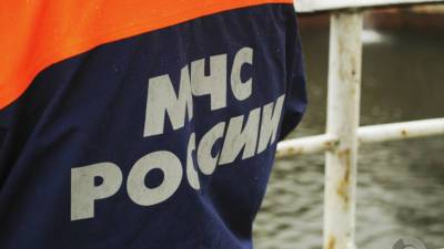 На Камчатке на берег подняли тело пилота вертолета Ми-8