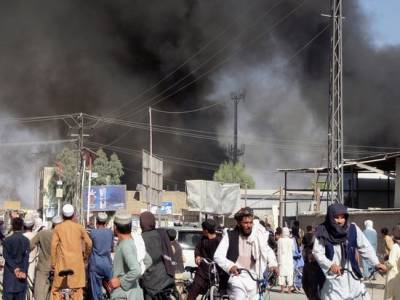 В Афганистане талибы уничтожили склад вина из губернаторского дворца в Герате и установили законы шариата (ВИДЕО)