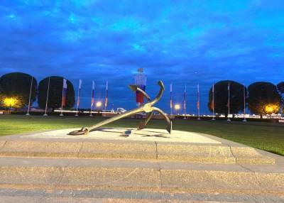 70 петербургских памятников и скульптур получили новую подсветку