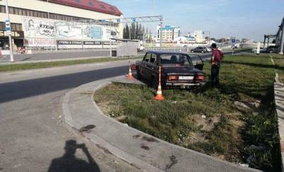 17-летний тюменец спровоцировал ДТП на машине, которую выменял на телефон