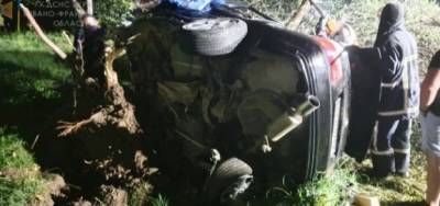 На Ивано-Франковщине в аварии два человека погибли, трое – пострадали