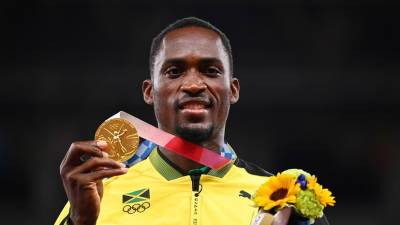 Ямайский легкоатлет отблагодарил девушку, которая помогла ему выиграть золото ОИ
