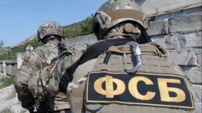 В оккупированном Крыму ФСБ собирает личные данные о школьниках