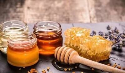 Роскачество рассказало, как отличить качественный мед от фальсифицированного