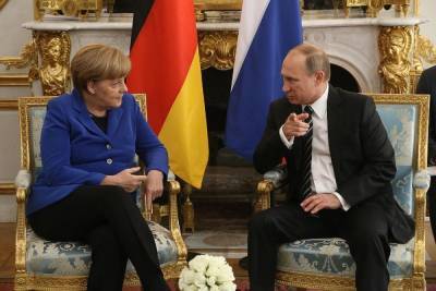 «Последний отчет перед начальством»: британцы оценили встречу Меркель и Путина