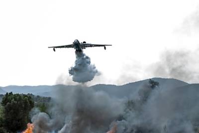 Весь экипаж разбившегося пожарного самолета Бе-200 погиб