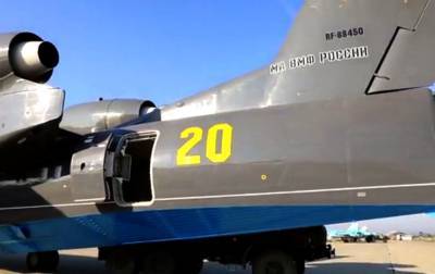 Опубликованы кадры с разбившемся самолётом Бе-200 перед вылетом в Турцию