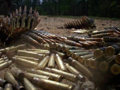 Киевские боевики скрывали боеприпасы в авто СЦКК