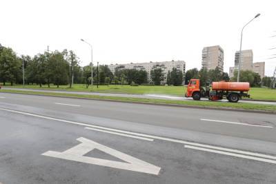 После просьб жителей в Калининском районе обустроят пешеходные переходы