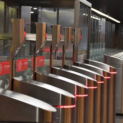 Тестирование оплаты проезда Face Pay с понедельника начнется на "синей" ветке метро Москвы