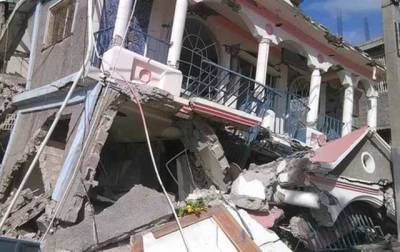 В результате землетрясения в Гаити погибли десятки человек