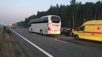 Пять туристов из Вологды остаются в больнице после ДТП с автобусом