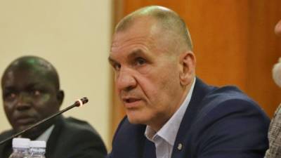 Писатель Антонов считает Максима Шугалея достойным должности депутата
