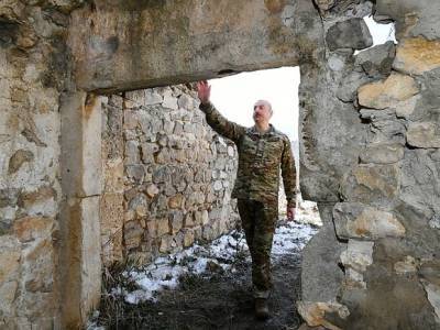 Алиев обвинил Ереван в стягивании войск в Карабах
