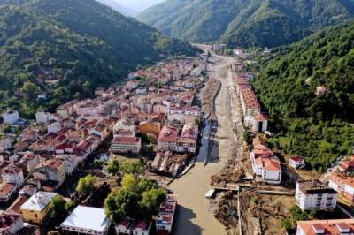 В результате наводнения в Турции погибли 58 человек