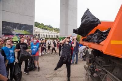 330 мешков мусора собрали нижегородцы на субботниках 14 августа