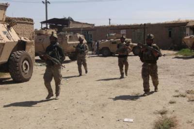 Афганские военные пересекли границу с Узбекистаном с просьбой о помощи
