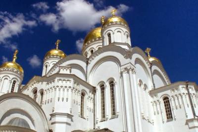 Праздники и приметы 15 августа: что разрешалось и запрещалось делать в этот день у православных