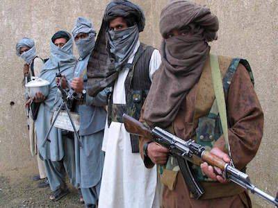Талибы взяли Джелалабад и готовятся к походу на Кабул