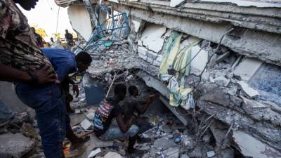Сильное землетрясение в Республике Гаити. Сотни погибших и раненых