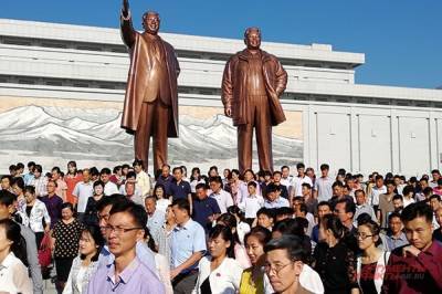Путин поздравил Ким Чен Ына с Днем освобождения Кореи