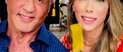 «Мы любим тебя»: 75-летний Сильвестр Сталлоне показал красавицу-жену (фото)