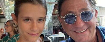 Григорий Лепс показал фото с младшей дочерью Николь