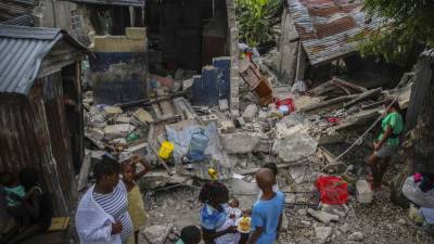 В Гаити растет число жертв землетрясения