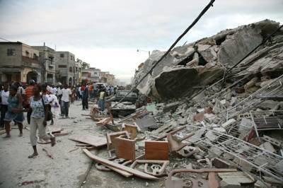 Число погибших при землетрясении на Гаити превысило 700 человек