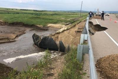 Объезды организовали в 4 районах Забайкалья из-за разрушенных паводками дорог и мостов