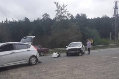 Две иномарки столкнулись около Объездного шоссе в Чите