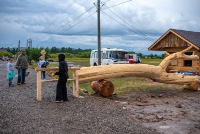 Более 270 человек приняли участие в открытии ленд-арт-парка «Тужи»