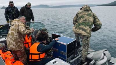 Тело пятого погибшего при крушении МИ-8 извлекли из озера на Камчатке