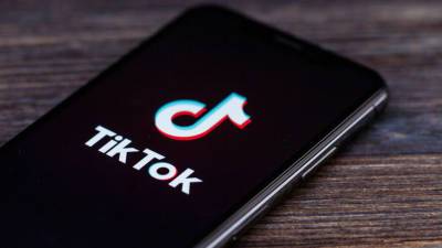 Вакансия - Вакансия специалиста по просмотру роликов в TikTok появилась в Москве - mir24.tv - Москва - Англия