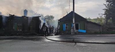В Челябинске при пожаре в расселенном доме на Российской погиб человек