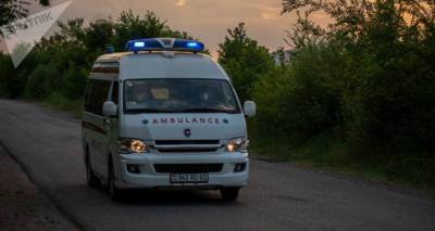 Автомобиль врезался во времянку у села Цовагюх: водитель погиб на месте